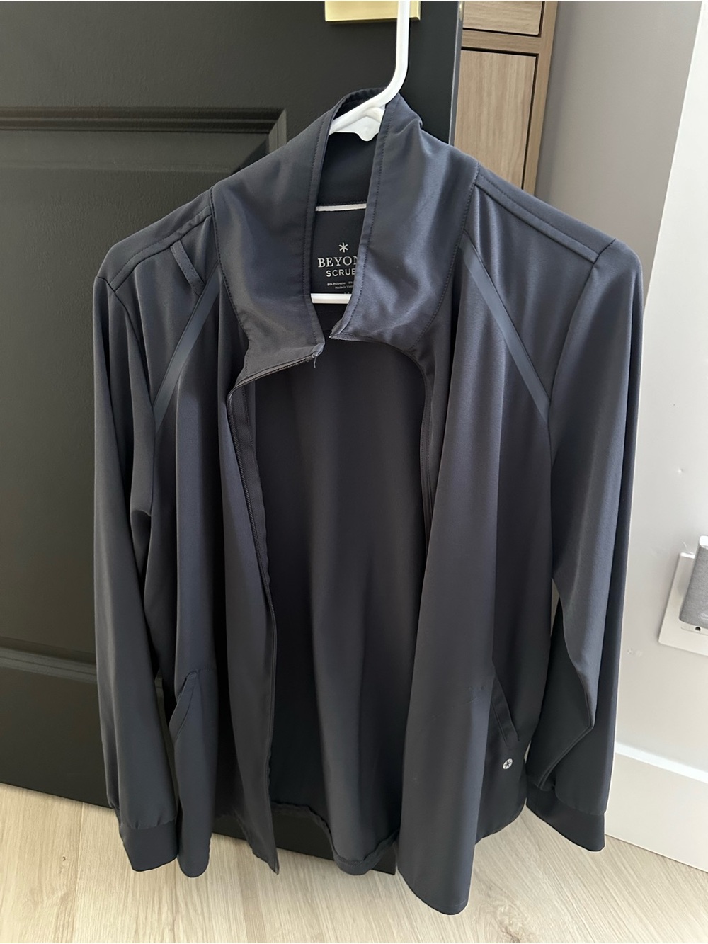 Beyond Scrubs Women's Lightweight Black Shirt Jacket